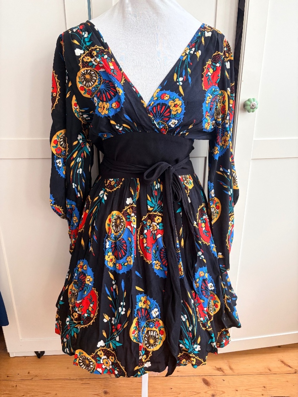 Trashy diva parasols dress 8 like new